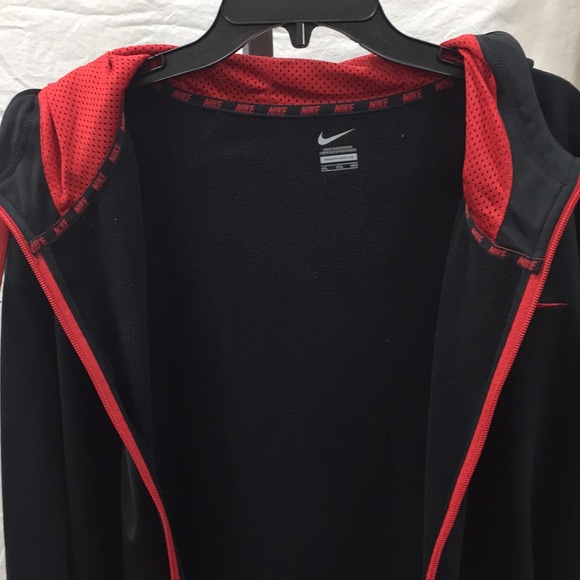 Nike Jackets & Coats | Nike Black Hooded Jacket With Red Accent | Poshmark